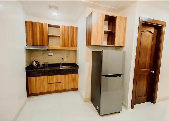 Grand Isabella Residences - Molave Apartahotel *